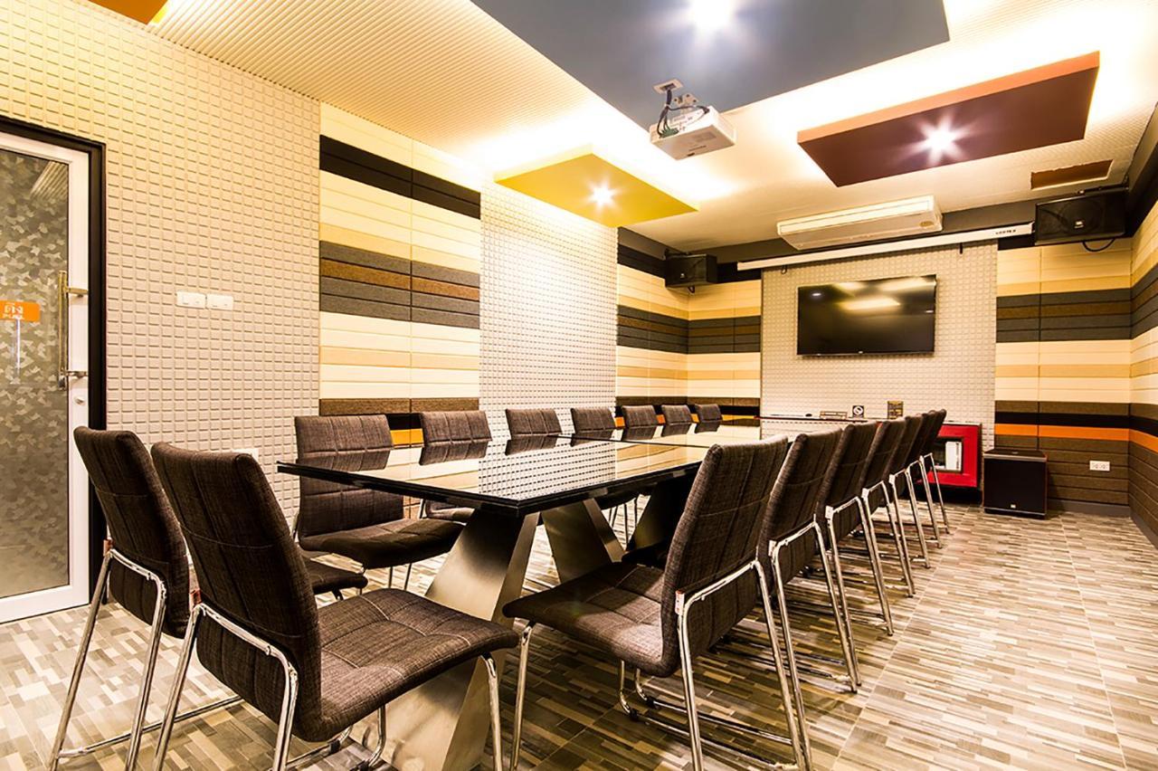 Bestiny Hotel & Restaurant Phetchabun Esterno foto